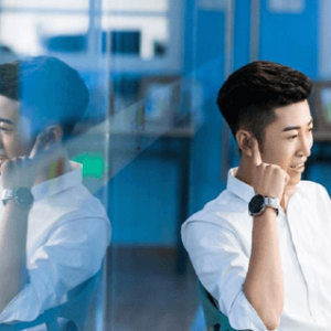 用骨头听声音 闽企研发智能穿戴设备让健康触耳可及