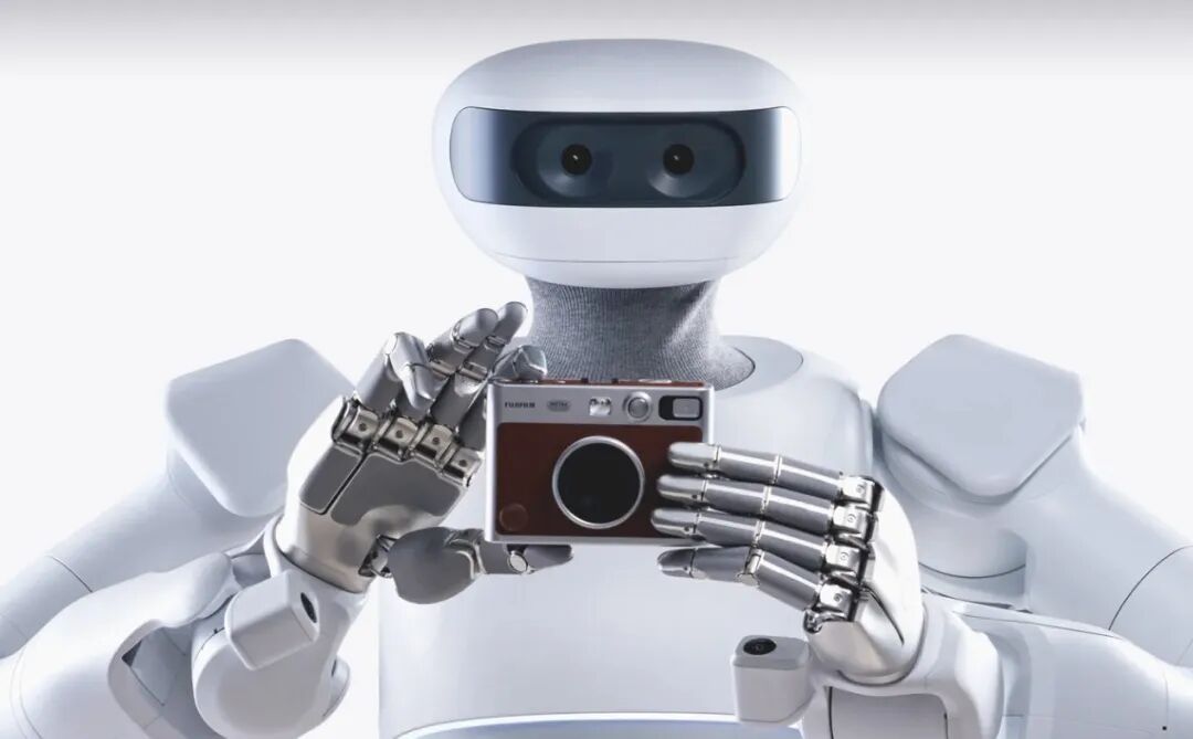 CES的人形机器人够多了，是时候比“大脑”